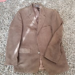 Men's sport coat. Size 38R. Chocolate brown color.